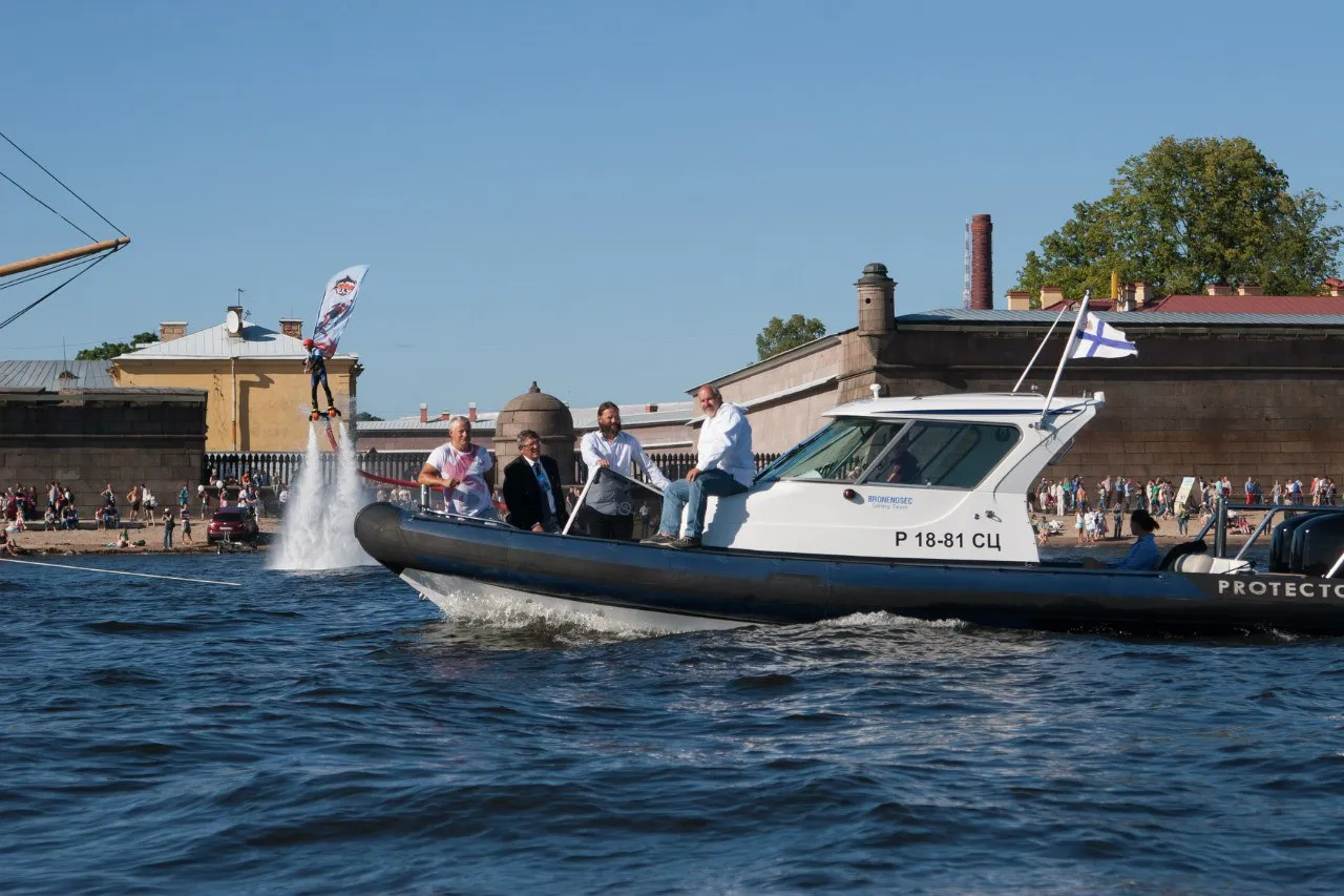 Суда и яхты Фонда на Морском Фестивале у стен Петропавловской крепости 14-15 августа 2015 г.